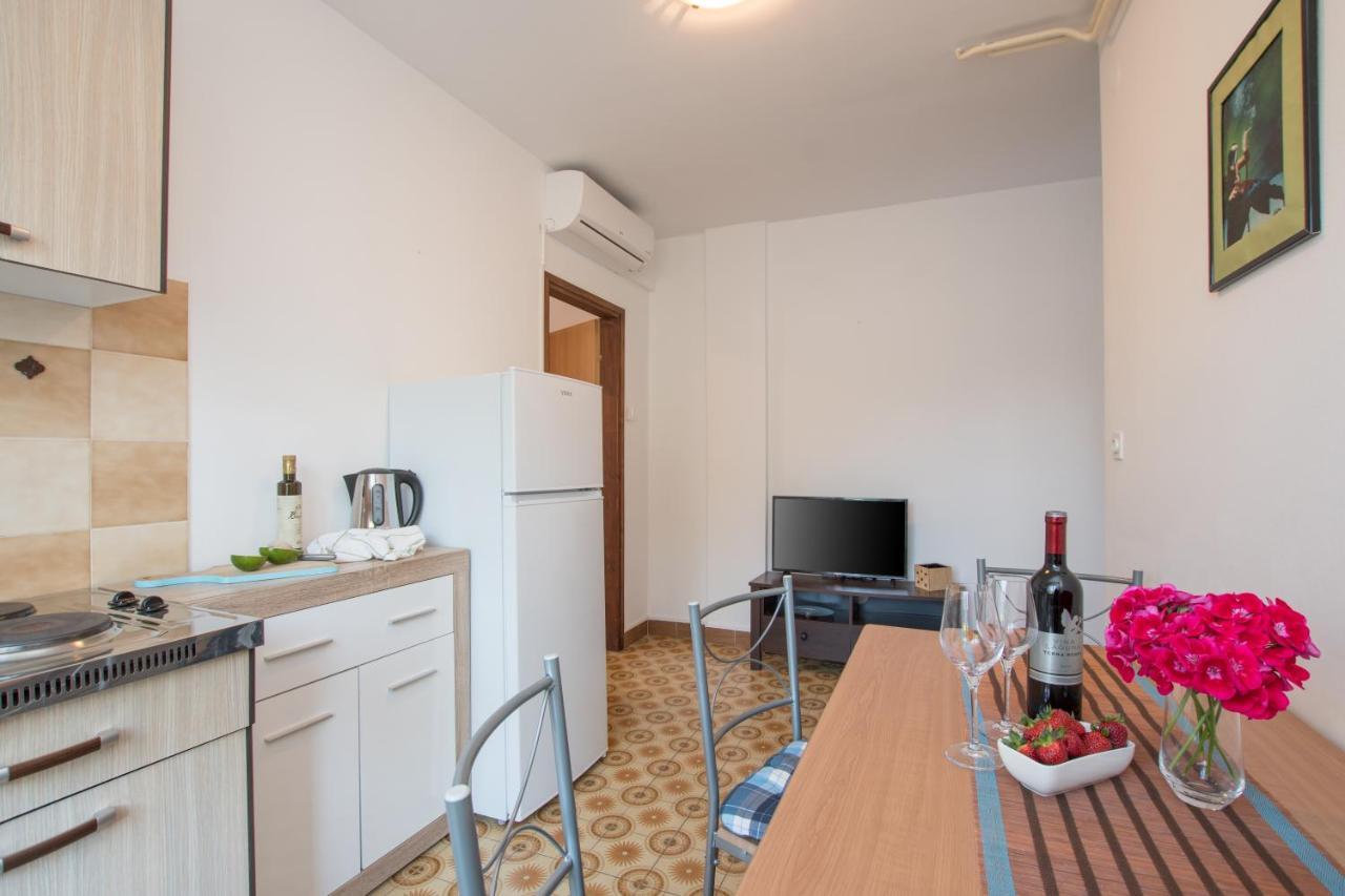Apartments Nono Toni Poreč Eksteriør bilde